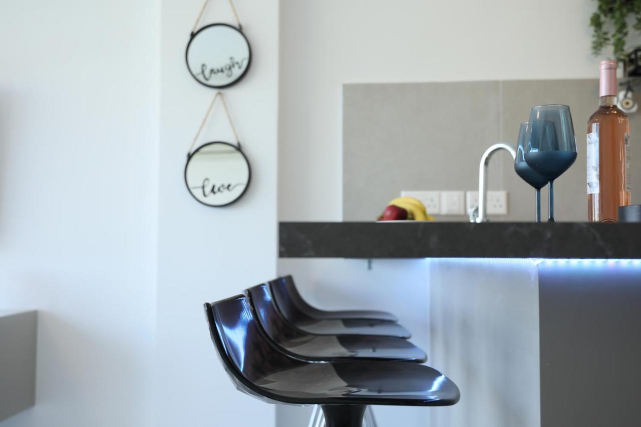 Lovely Cozy One Bedroom Suite With Pool プロタラス エクステリア 写真
